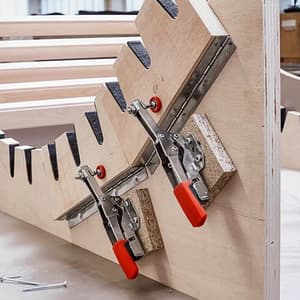 Bessey 35 mm Horizontal Toggle Clamp with Open Arm & Horizontal Base Plate, STC-HH20