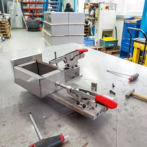 Bessey 35 mm Push/Pull Clamp with Horizontal Base Plate, STC-IHH25