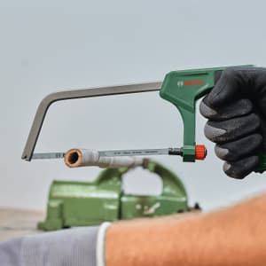 Bosch 150 mm / 6 inch Small Hacksaw With Handle, 1 600 A02 ZA7
