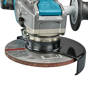 Makita 40Vmax XGT BL 125 mm (5") Cordless Angle Grinder with Rapid Charger & 2 Pcs 4.0Ah Batteries, GA047GM201