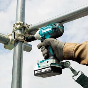 Makita 18V Li-Ion 12.70 mm (1/2") Cordless Impact Wrench with G-Battery (Bare Tool), TW202DZ
