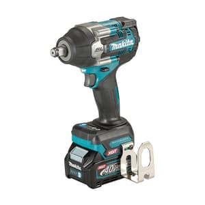 Makita 40Vmax XGT BL 760 Nm (560 ft.lbs.) Cordless Impact Wrench with Rapid Charger & 2 Pcs 2.5 Ah Batteries, TW007GD202