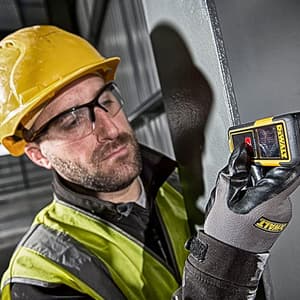 Dewalt 30 Mtr Laser Distance Measurer, DW033