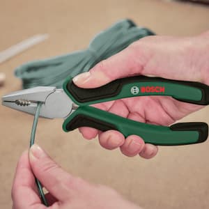 Bosch 25 Pcs Universal Hand Tool Set, 1 600 A02 BY6