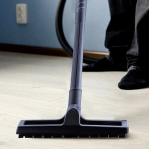 Black+Decker 18 Litre / 1200W Wet & Dry Vacuum Cleaner, BDWD18-IN