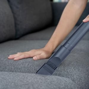 Black+Decker 18 Litre / 1200W Wet & Dry Vacuum Cleaner, BDWD18-IN