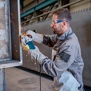 Bosch 125mm / 5 inch 1200W Professional Angle Grinder with Protective Guard, GWS 12-125 P