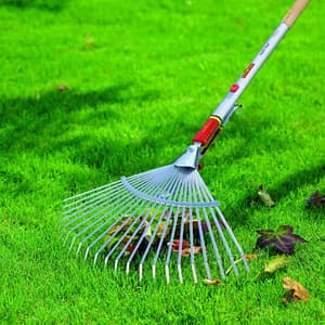 Wolf Garten 380-580 mm Adjustable Lawn Rake, UC-M