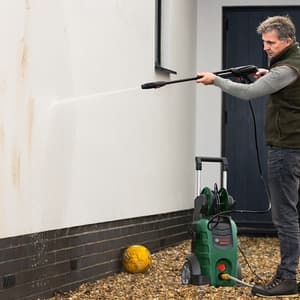 Bosch Advanced Aquatak 160 2600W / 160 Bar High-Pressure Washer With High Pressure Gun