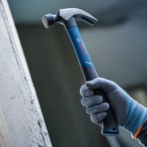 Bosch 570 Gms / 20 Oz Curved Claw Hammer, 1 600 A03 AK6