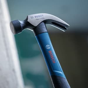 Bosch 570 Gms / 20 Oz Curved Claw Hammer, 1 600 A03 AK6