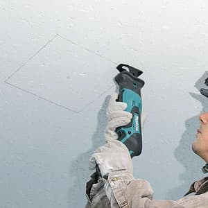 Makita 10.8V Li-Ion 13 mm (1/2") Cordless Reciprocating Saw (Bare Tool), JR100DZ
