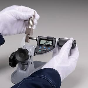 Mitutoyo 0 - 30 mm QuickMike Digital ABS Micrometer, 293-666-20